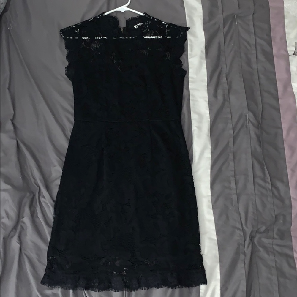 Sans Souci Black Lace Sheath dress